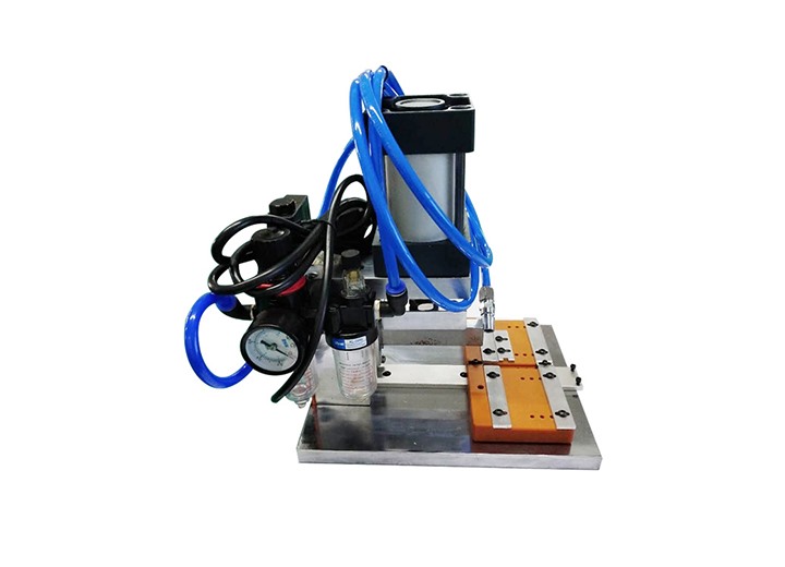 Crimping machine