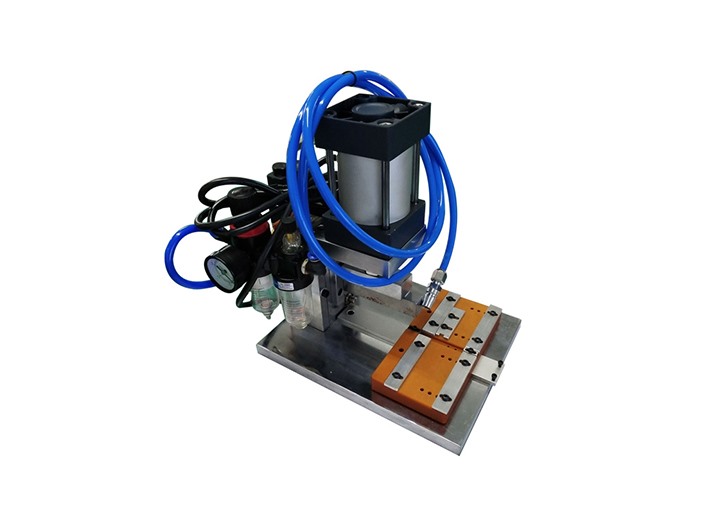 Crimping machine