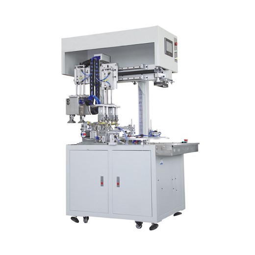 Winding and binding machine