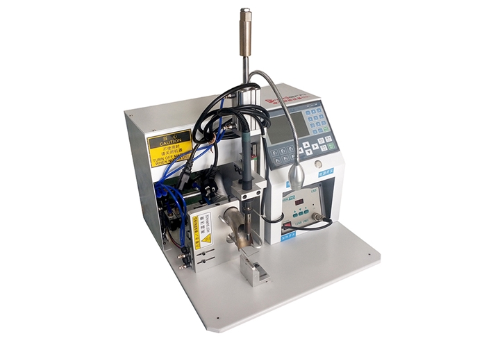 Semiautomatic soldering machine