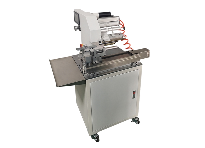 Labeling Machine